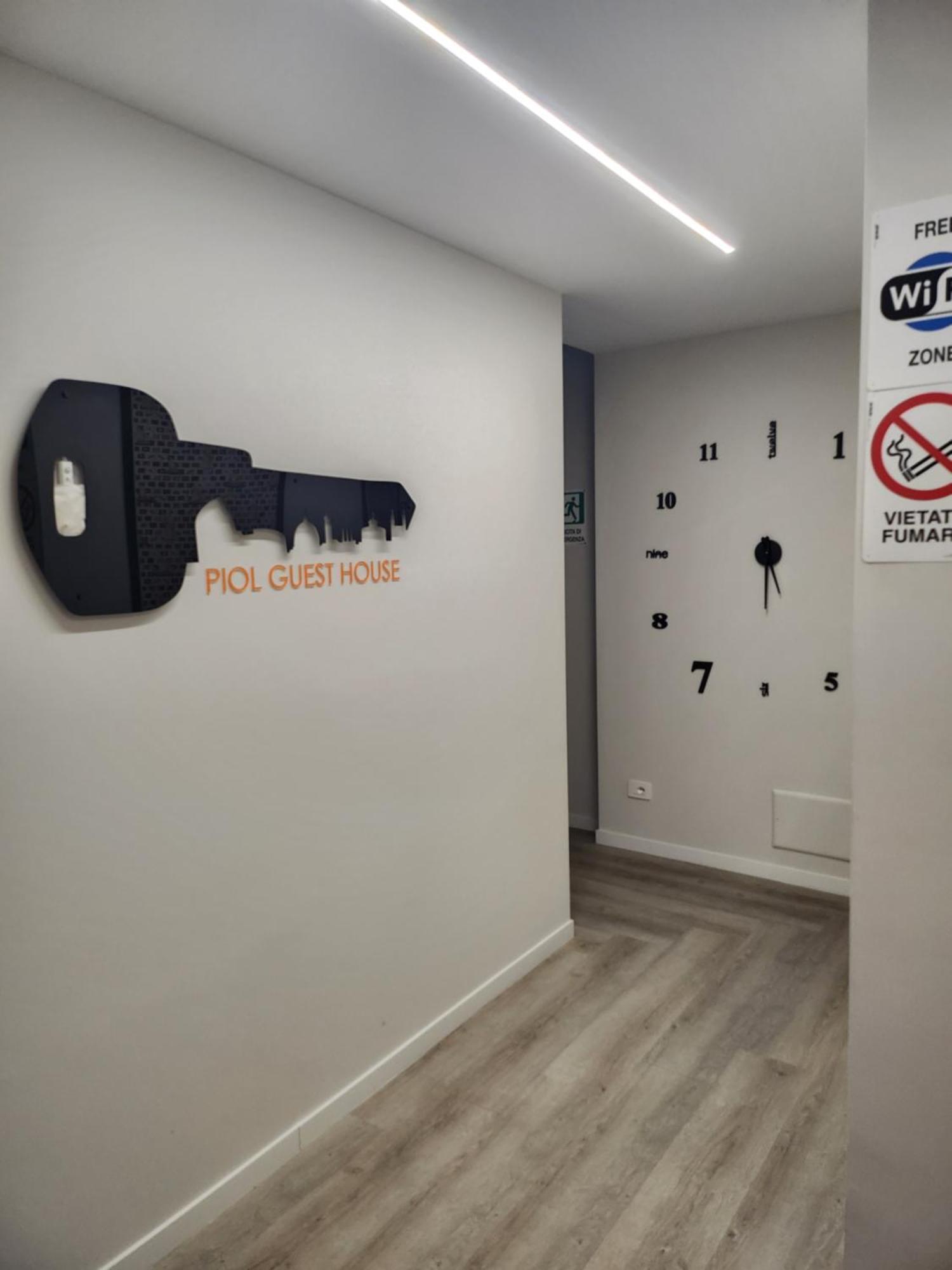 Piol Guest House Рим Екстериор снимка