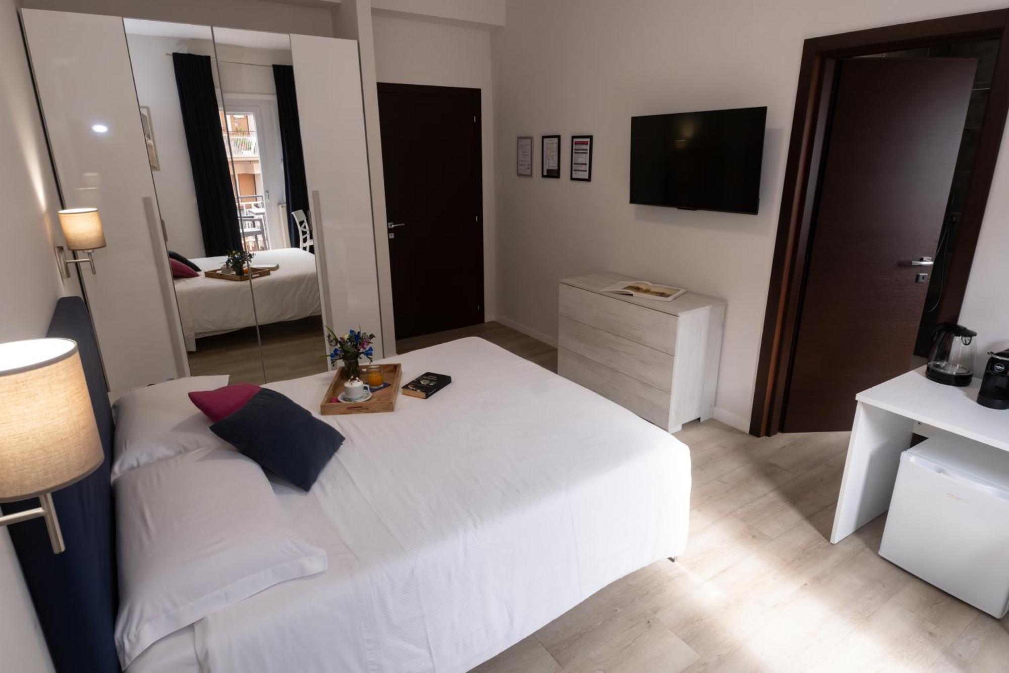 Piol Guest House Рим Екстериор снимка
