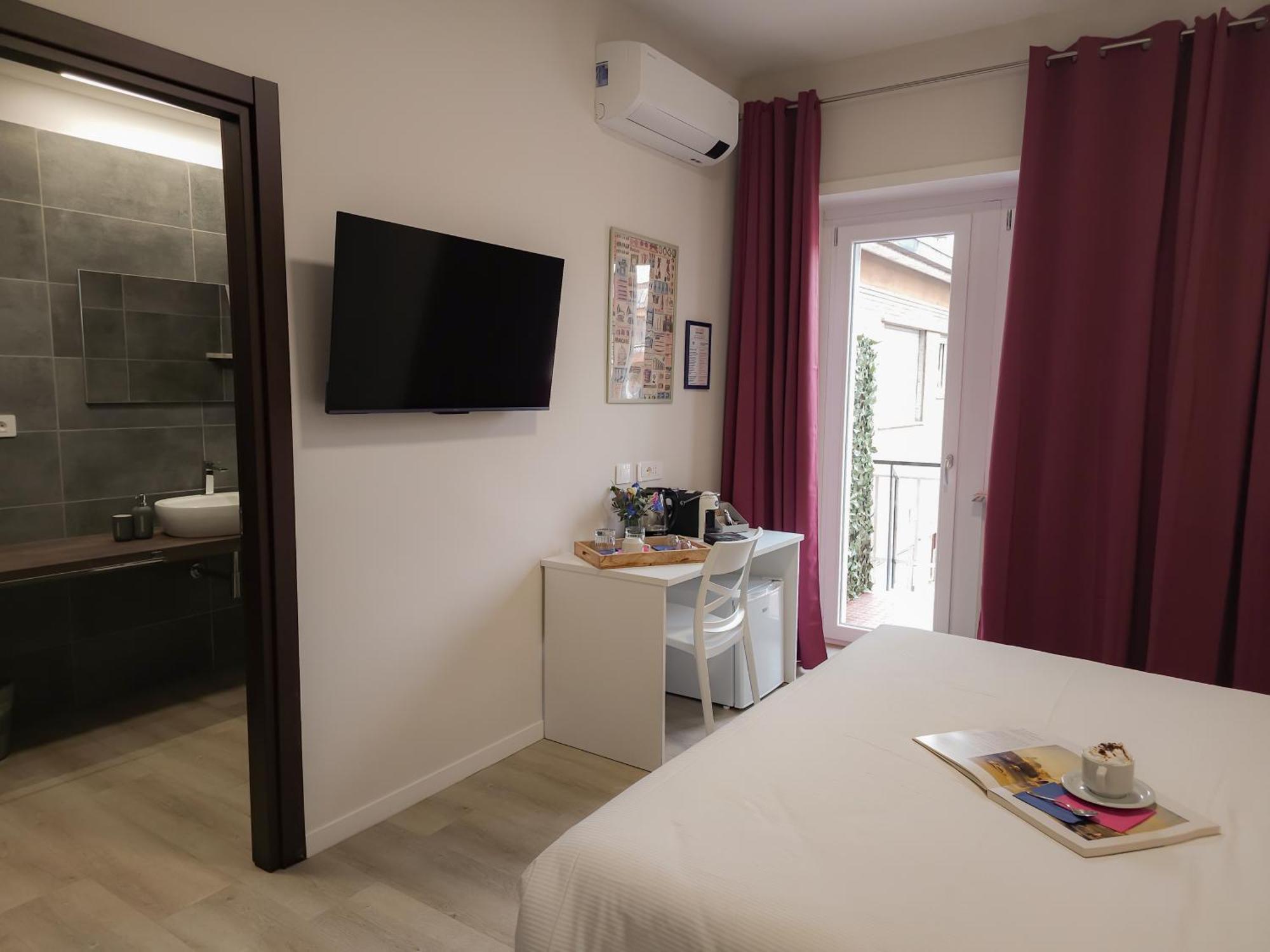 Piol Guest House Рим Екстериор снимка
